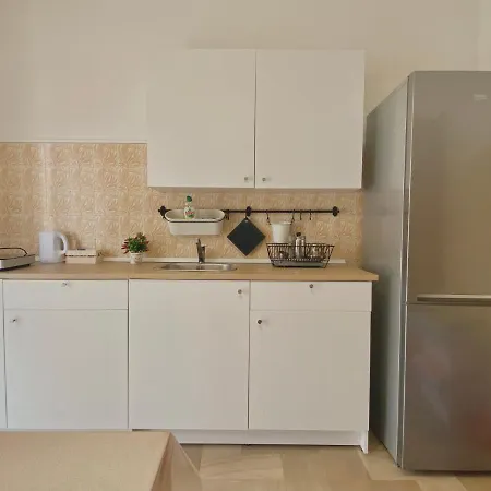 Guest House Service - Game Apartment-3